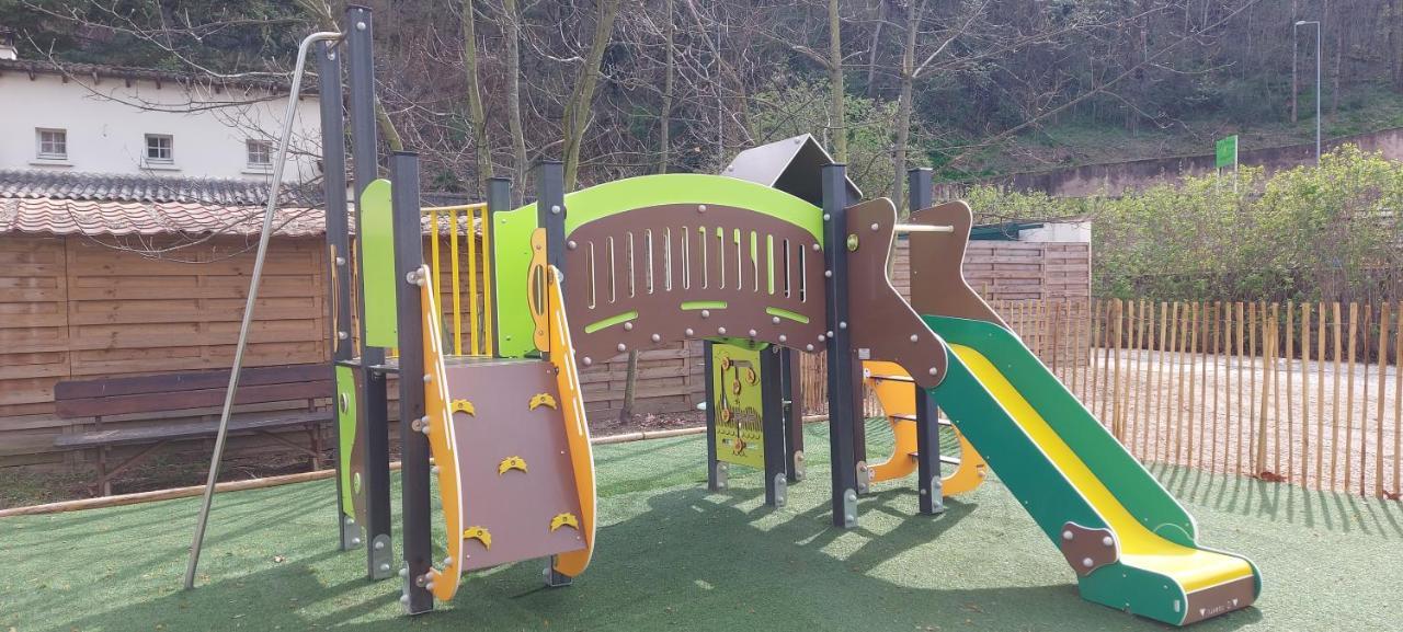 Camping Les Sables Tournon-sur-Rhone Exteriör bild