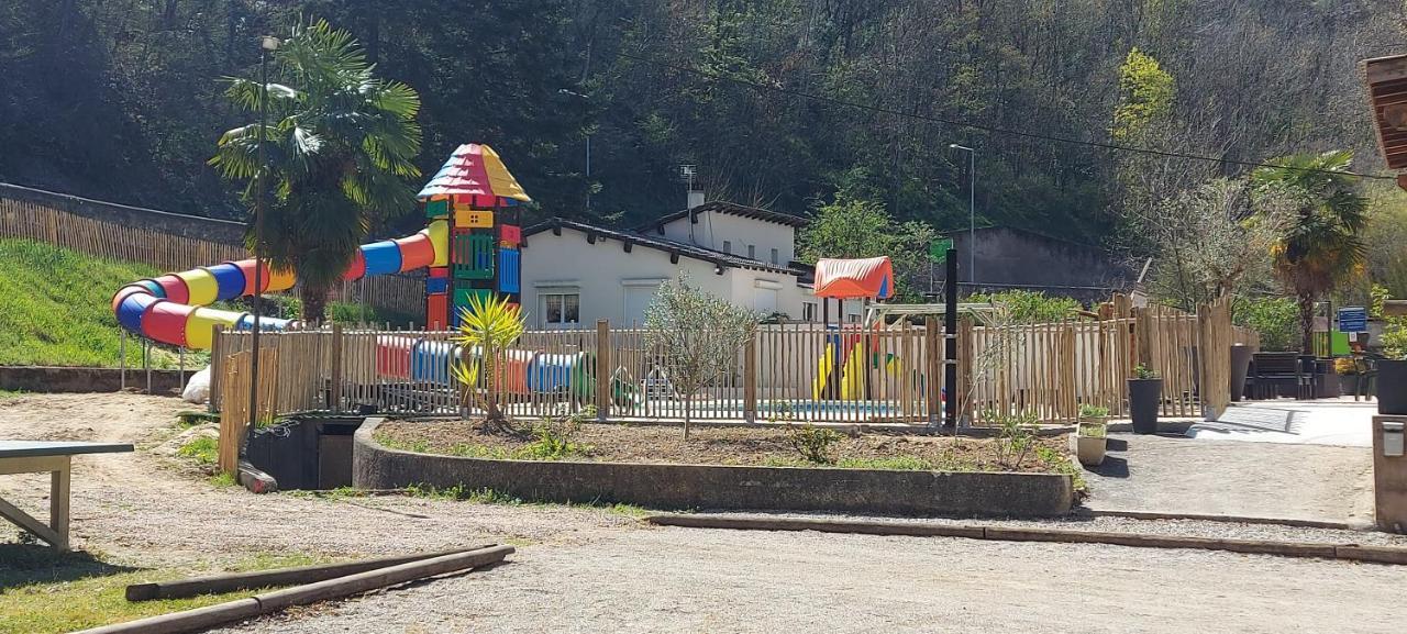 Camping Les Sables Tournon-sur-Rhone Exteriör bild
